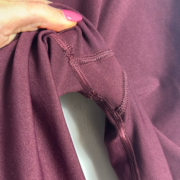 Lululemon Zoned In Tight 27" Cassis Burgundy Size 6 - Picture 11 of 16